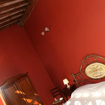 Apartment Antico Borgo De' Frati San Gimignano